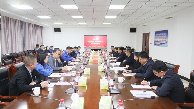 海東市委常委、副市長(zhǎng)梁榮勃一行到萬(wàn)基控股集團(tuán)調(diào)研